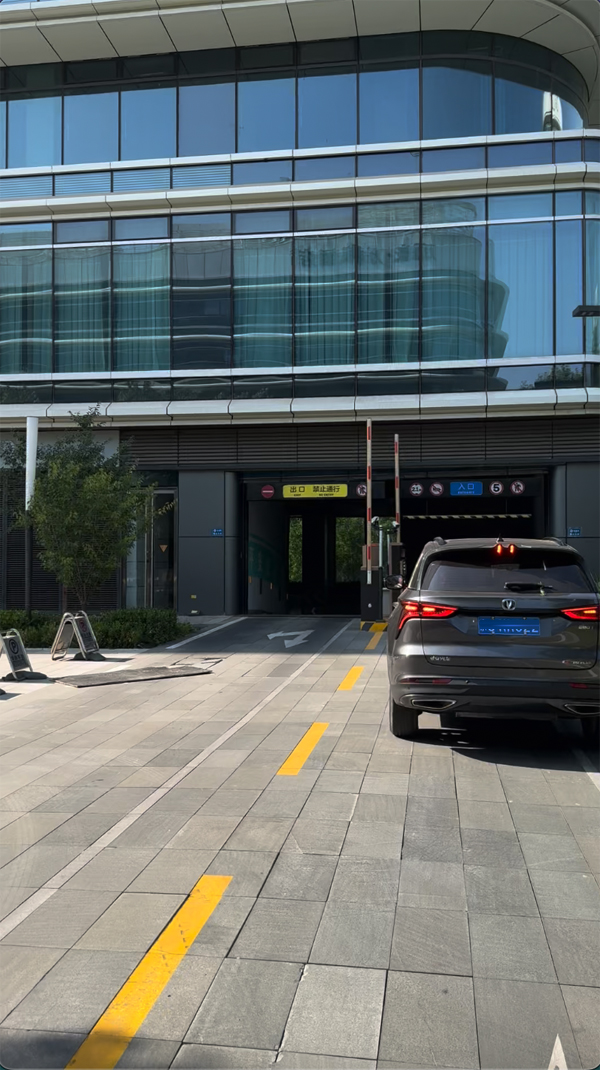 一鍵預約、智能登記、全程可視，文鋒小程序為您保駕護航