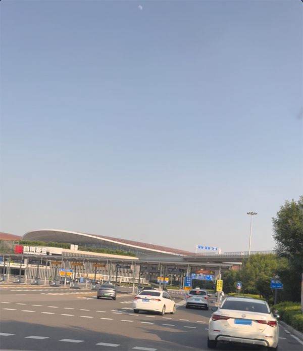 大興機(jī)場停車貴不貴？教你3個省錢妙招